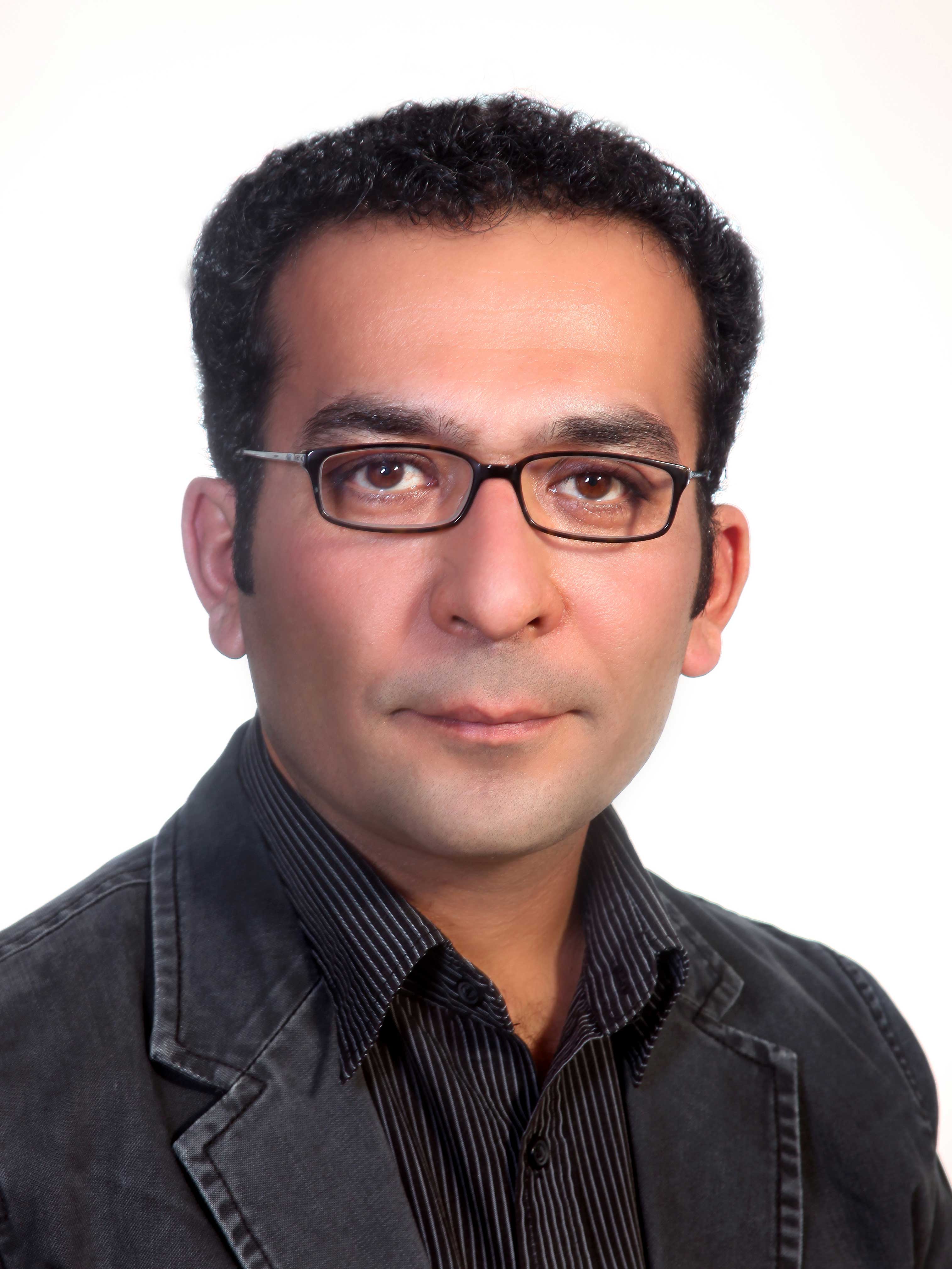 مهدی وثوق نیا