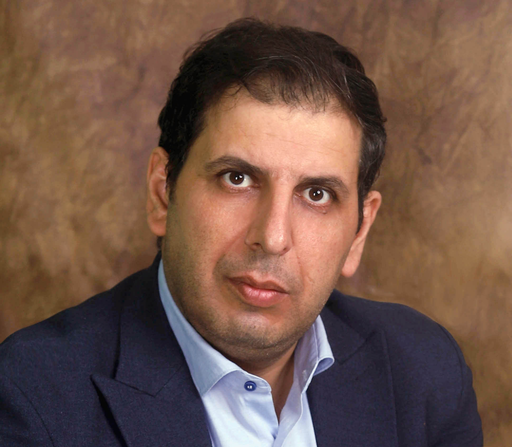 هومن ظهیری برسری