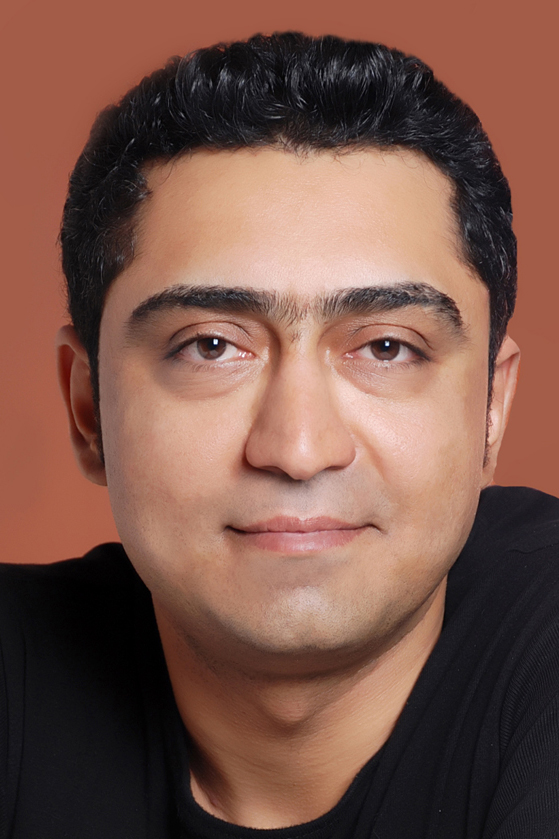 مهرداد عسگری طاری