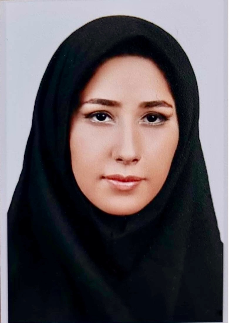 نازنین همایونپور