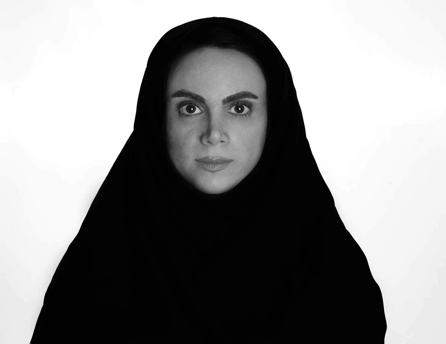 سارا سادات شجاعی